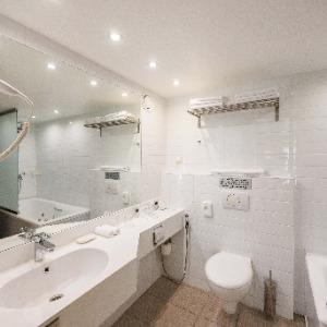 Hotel Areal Inn