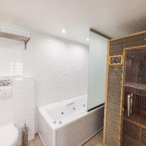 Hotel Areal Inn