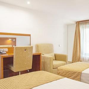 Hotel Areal Inn
