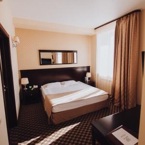 Hotel Green Hall