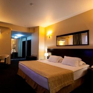 Hotel Green Hall