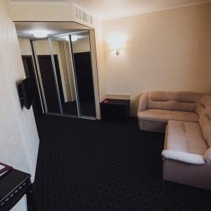 Hotel Green Hall