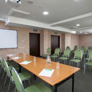 Hotel Green Hall