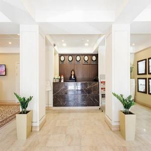 Hotel Ambassador