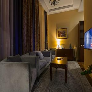 Hotel Ambassador