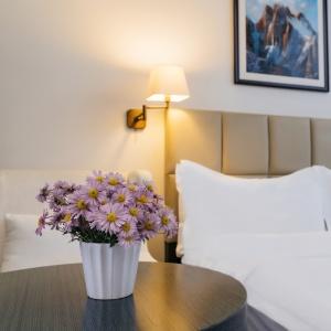 Hotel Ambassador