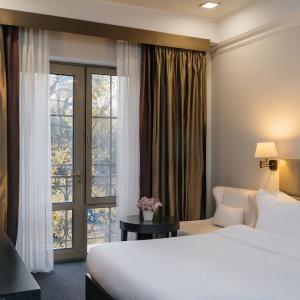 Hotel Ambassador
