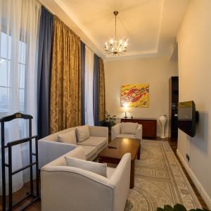 Hotel Ambassador