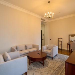 Hotel Ambassador