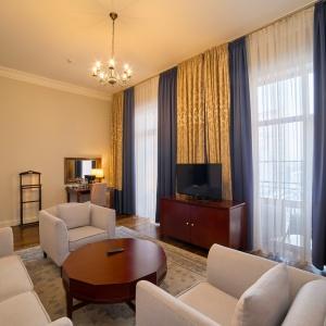 Hotel Ambassador