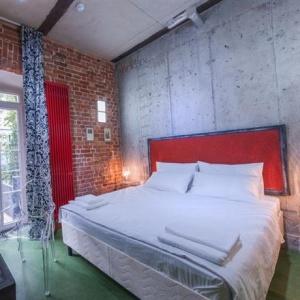 Bronzovy Kaban Avtorsky Hotel