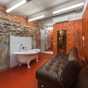 Bronzovy Kaban Avtorsky Hotel