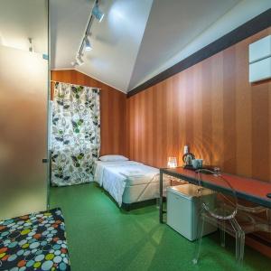 Bronzovy Kaban Avtorsky Hotel