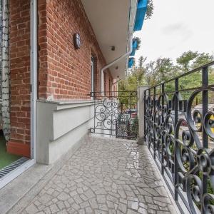 Bronzovy Kaban Avtorsky Hotel