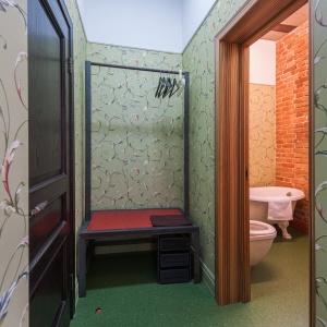 Bronzovy Kaban Avtorsky Hotel