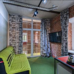 Bronzovy Kaban Avtorsky Hotel