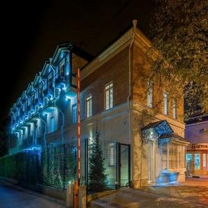 Bronzovy Kaban Avtorsky Hotel