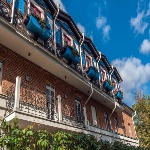 Bronzovy Kaban Avtorsky Hotel