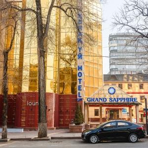 Hotel Grand Sapphire