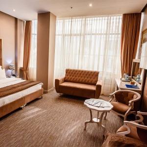 Hotel Grand Sapphire