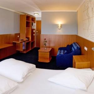 Hotel Navigator