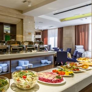 Hotel Renion Hills