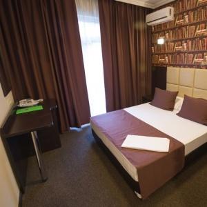 Hotel Marton Business