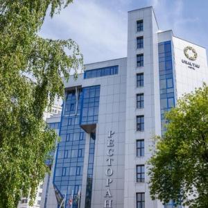 Hotel Ural Tau