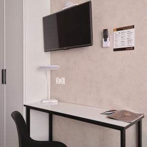 Hotel 7 Dorog