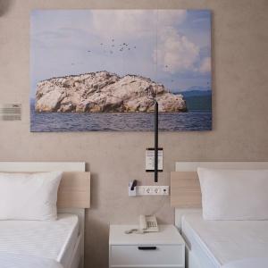 Hotel 7 Dorog