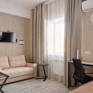 Hotel 7 Dorog
