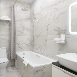 Hotel 7 Dorog