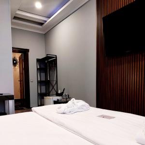 Hotel Enigma