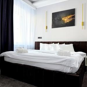 Hotel Enigma
