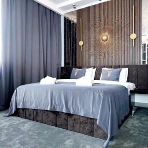 Hotel Enigma