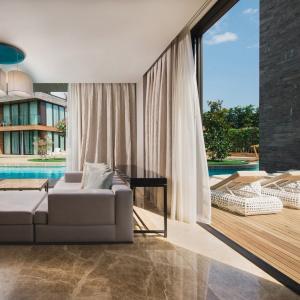 Hotel Mriya Resort and Spa