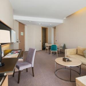 Hotel Mriya Resort and Spa