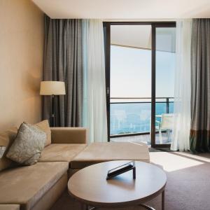 Hotel Mriya Resort and Spa