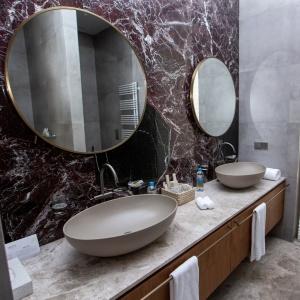 Hotel Mriya Resort and Spa