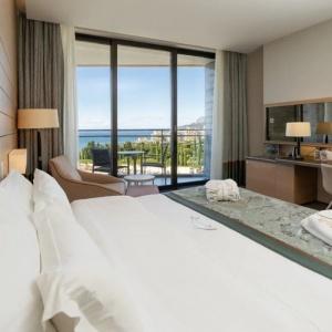 Hotel Mriya Resort and Spa