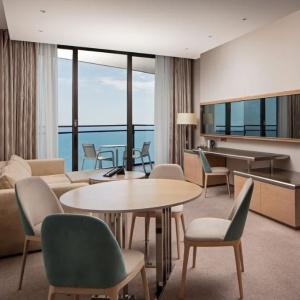 Hotel Mriya Resort and Spa