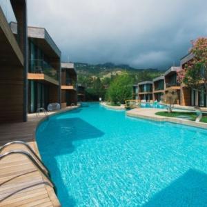 Hotel Mriya Resort and Spa
