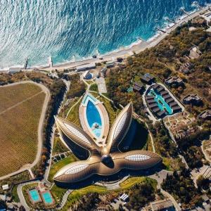 Hotel Mriya Resort and Spa