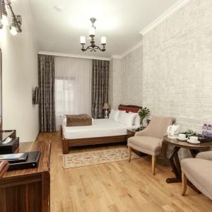 Hotel Vremena Goda Arbatskaya