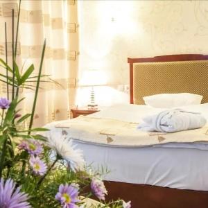 Hotel Golden Valley