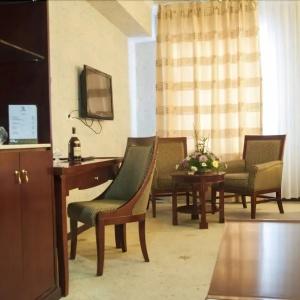 Hotel Golden Valley