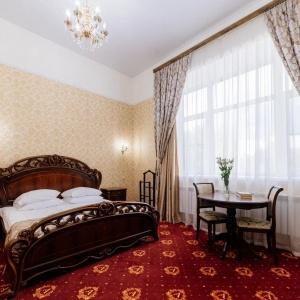 Гостиница Аристократ Гранд Отель и СПА