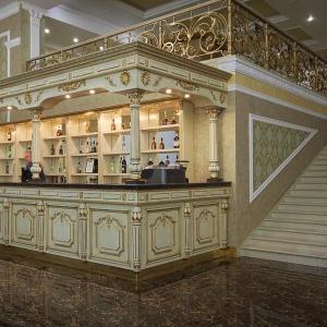 Гостиница Аристократ Гранд Отель и СПА