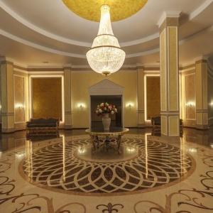 Гостиница Аристократ Гранд Отель и СПА