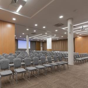AMAKS Congress-Hotel